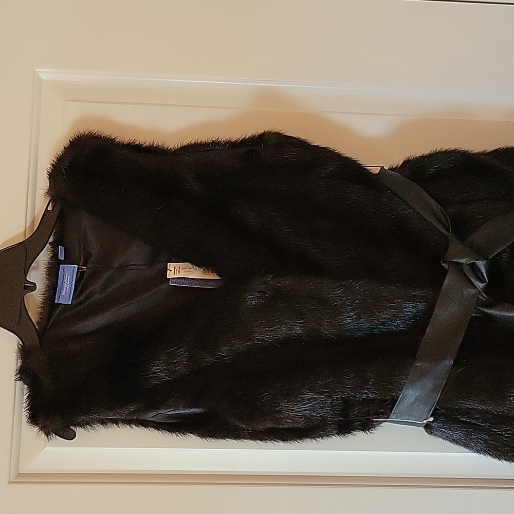 Vera Wang faux fur vest